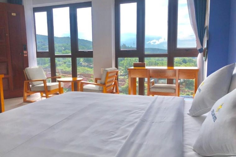 Phòng Deluxe Double Sea View